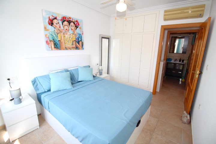 First floor apartment situated in the heart of San Miguel De Salinas