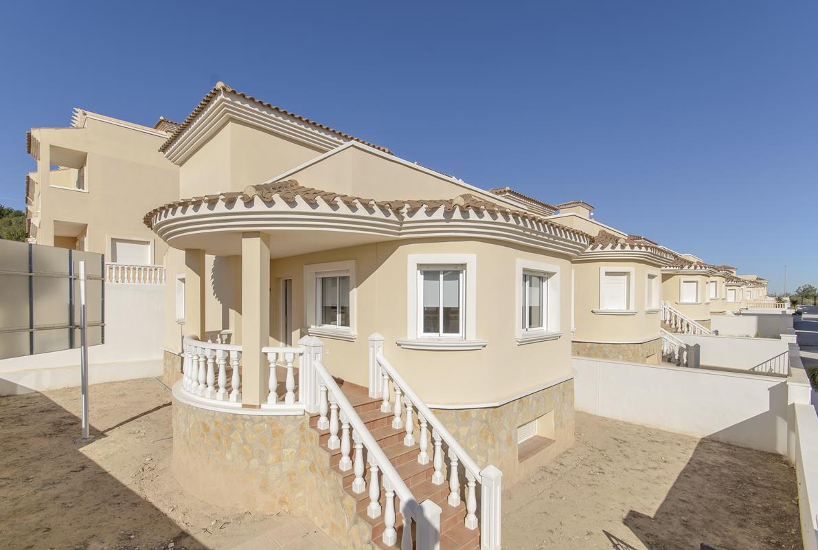 Villa te koop in San Miguel de Salinas