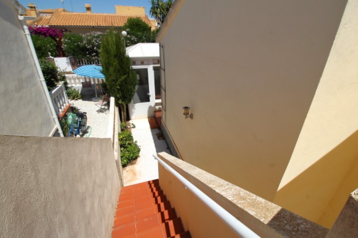 Traditional bungalow for sale in the popular location of Playa Flamenca