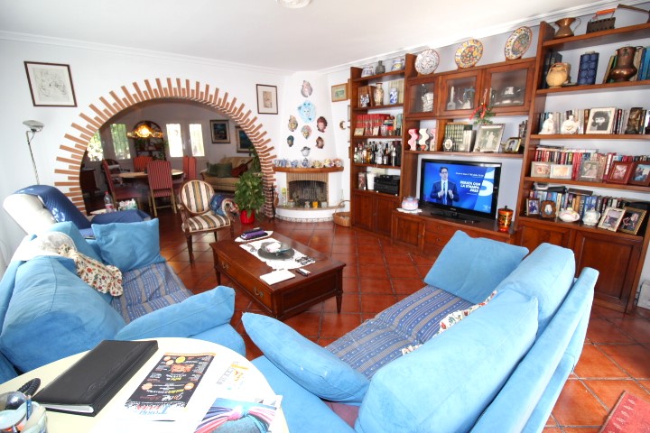 Villa til salg i La Siesta (Torrevieja)