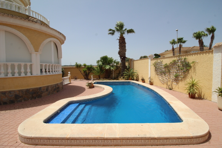 Villa myynnissä San Miguel de Salinas