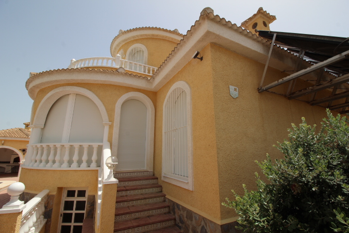 Villa myynnissä San Miguel de Salinas