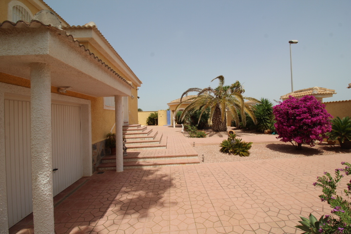 Villa myynnissä San Miguel de Salinas
