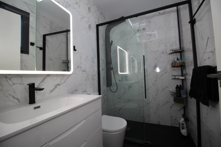 Exclusiva casa adosada en Lomas de Campoamor