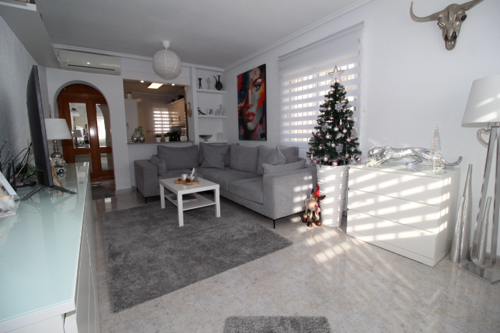 Villa individuelle avec licence touristique à Montegolf, Villamartín.