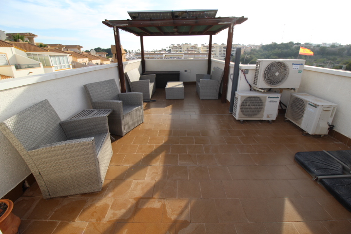 Villa individuelle avec licence touristique à Montegolf, Villamartín.