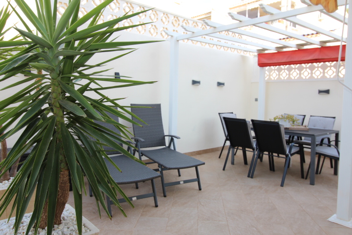 Villa individuelle avec licence touristique à Montegolf, Villamartín.