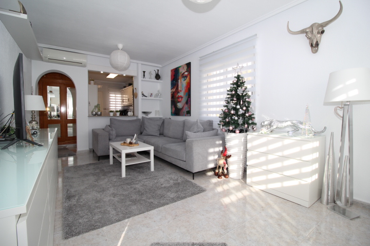 Villa individuelle avec licence touristique à Montegolf, Villamartín.