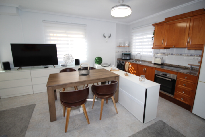 Villa individuelle avec licence touristique à Montegolf, Villamartín.