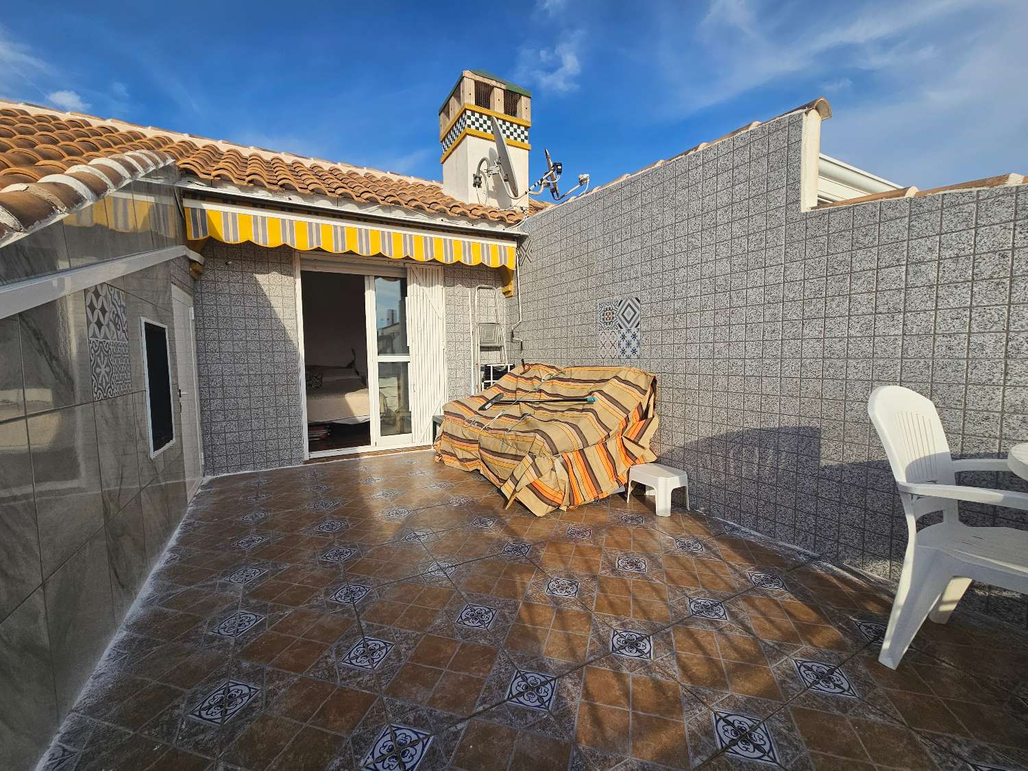 Bungalow de 3 dormitorios en venta en La Zenia
