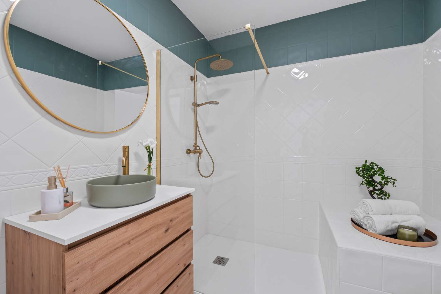 Descubre esta magnífica vivienda reformada en 2026, situada en la privilegiada zona de La Florida.