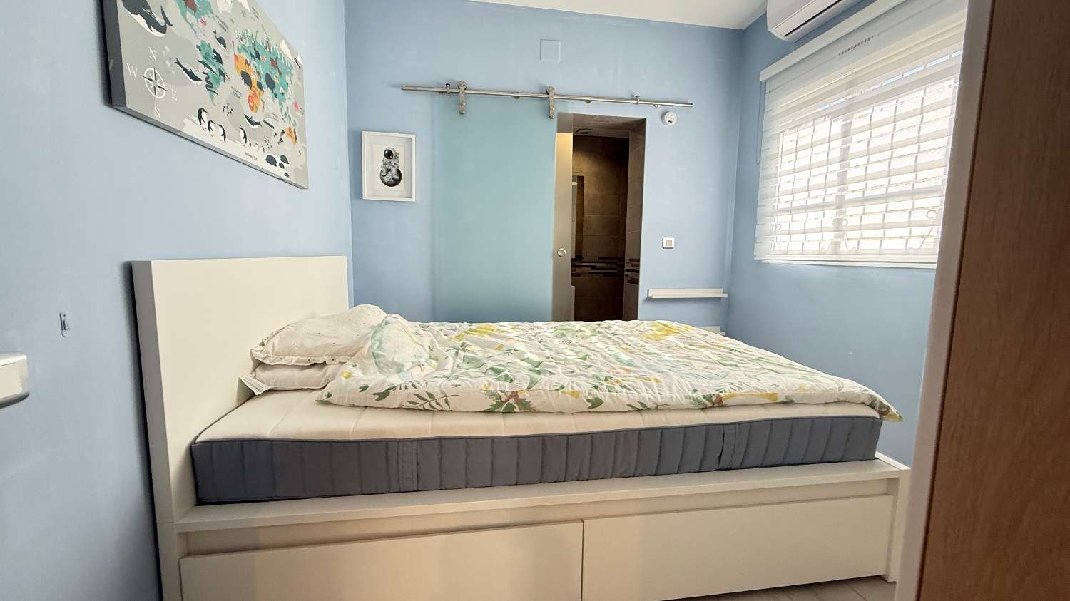 Chalet de 2 dormitorios en venta en Villamartín