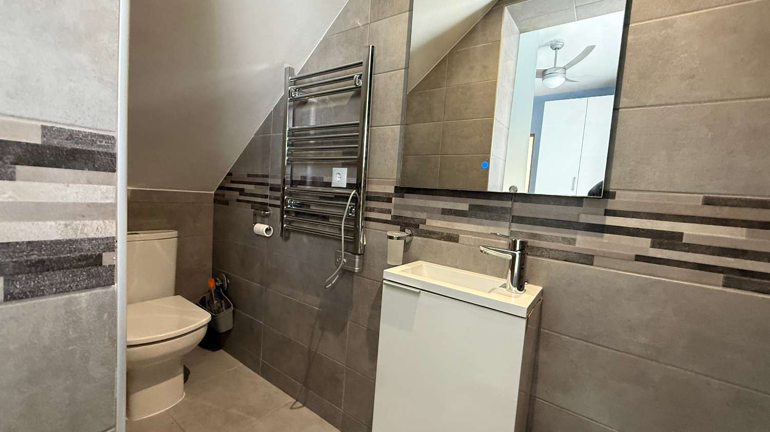 Chalet de 2 dormitorios en venta en Villamartín