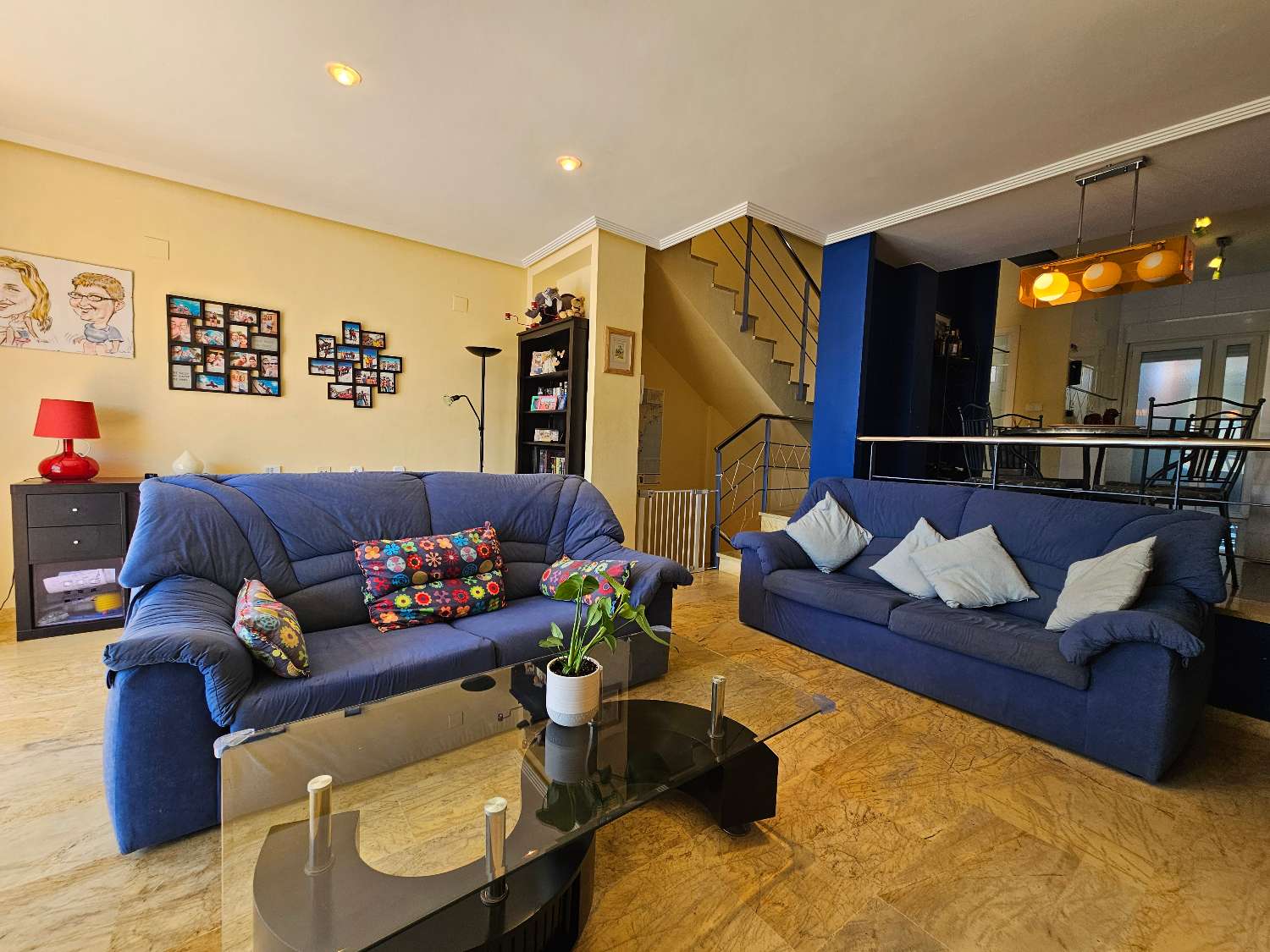 Duplex de 3 habitaciones en Cabo Roig, a 100 metros de la playa