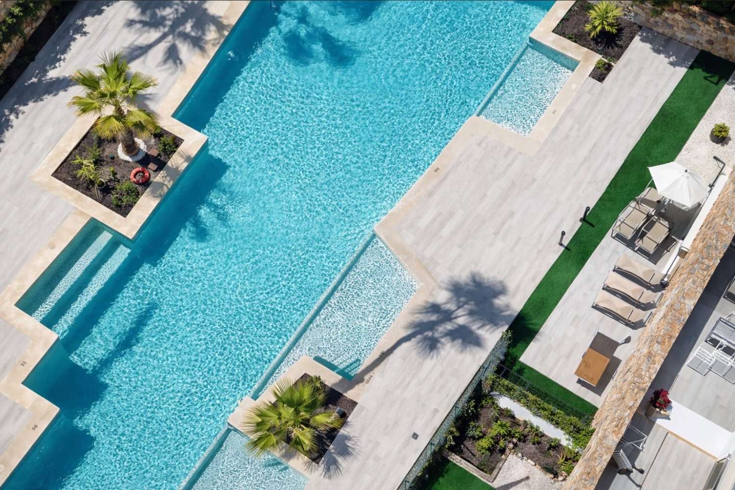 Apartamento de 2 dormitorios en venta en Villamartín