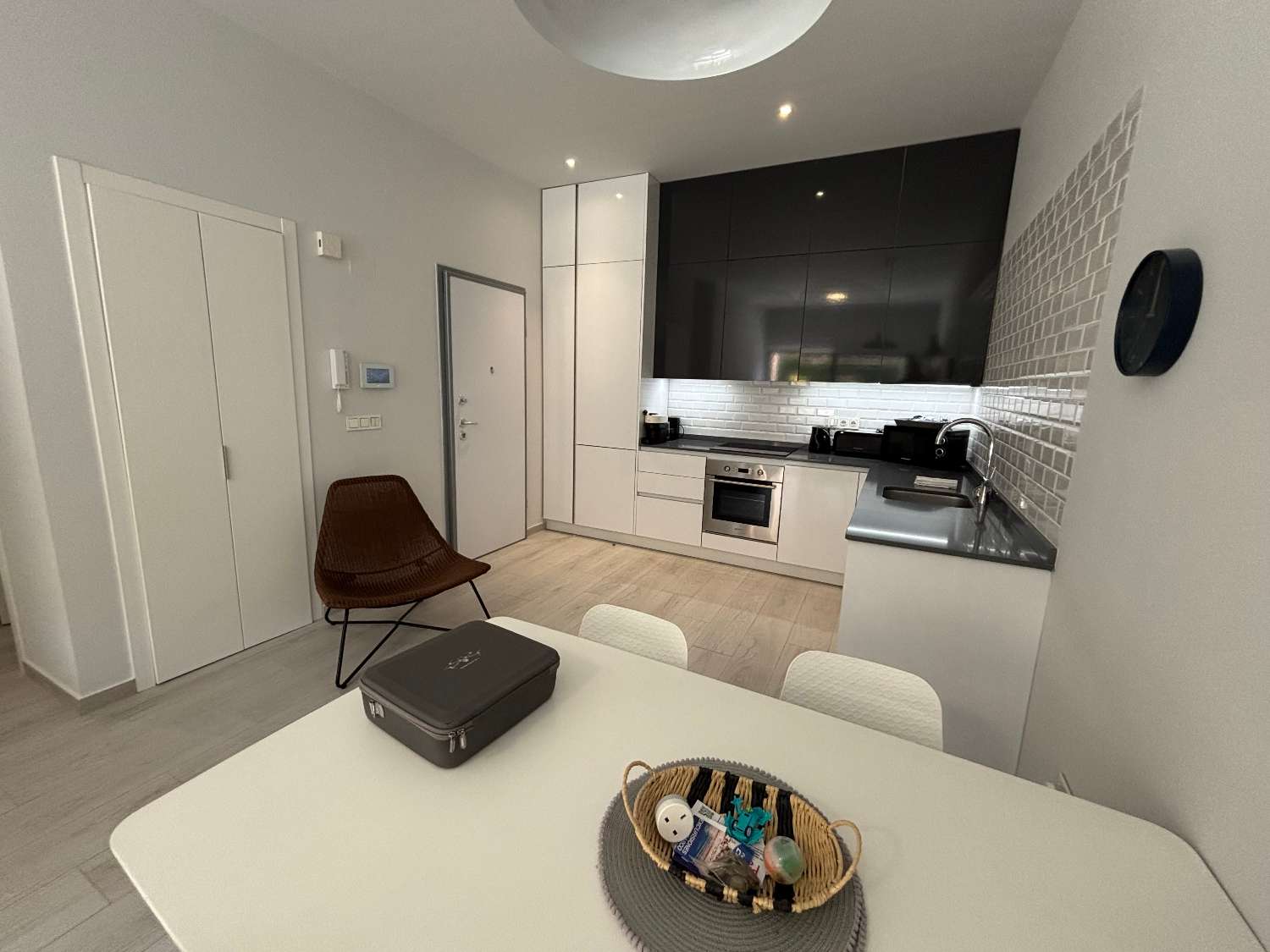 Apartamento de 2 dormitorios en venta en Villamartín