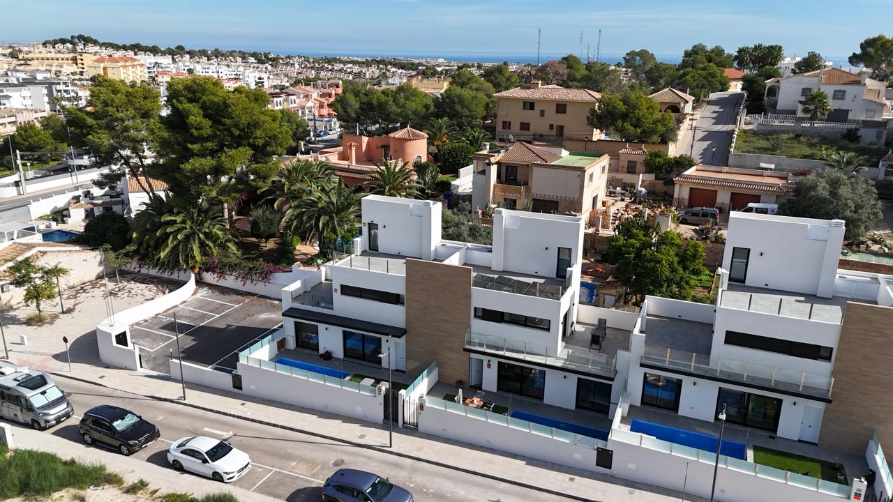 Villa de 2 dormitorios en venta en Villamartín
