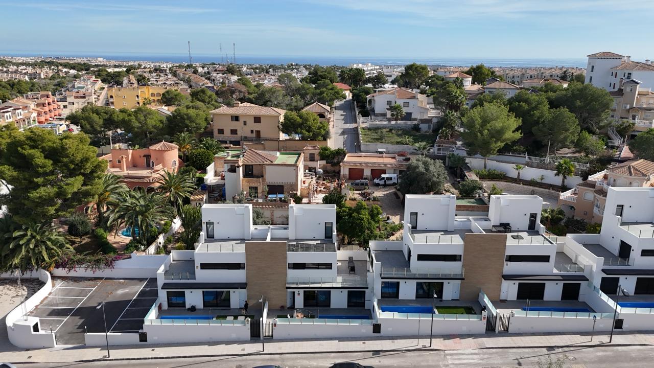 Villa de 2 dormitorios en venta en Villamartín