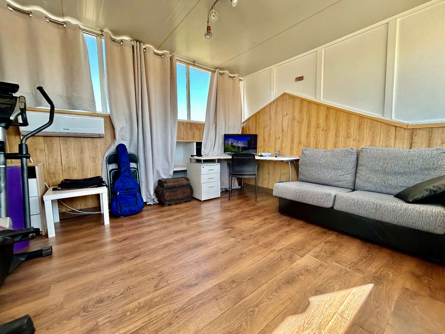 Piso de 2 dormitorios en venta en Punta Prima