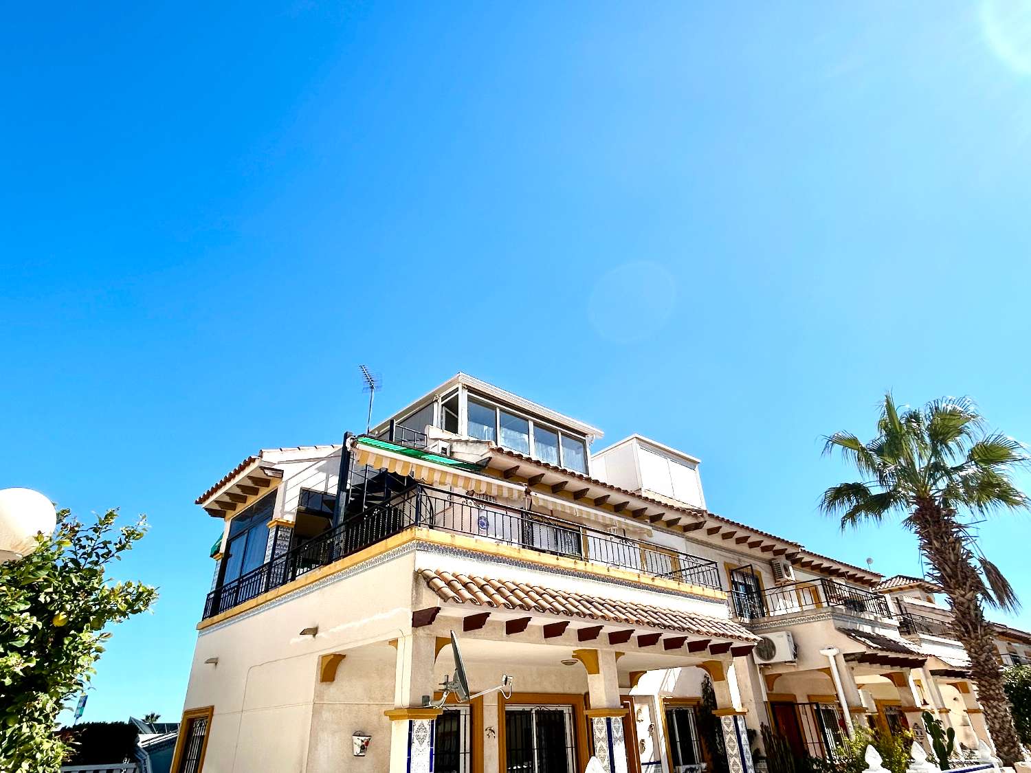 Piso de 2 dormitorios en venta en Punta Prima