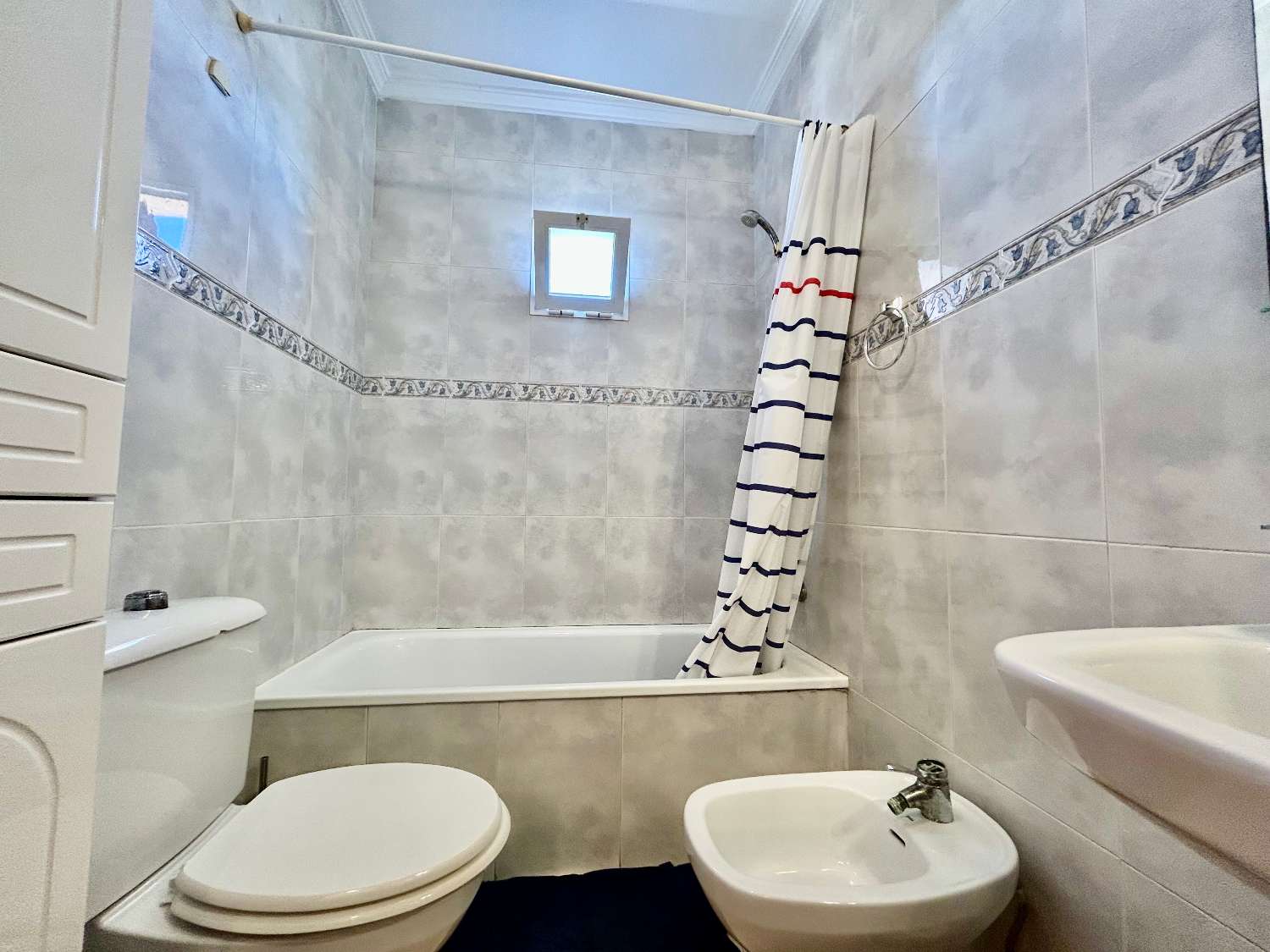Ático de 2 dormitorios en venta en La Zenia