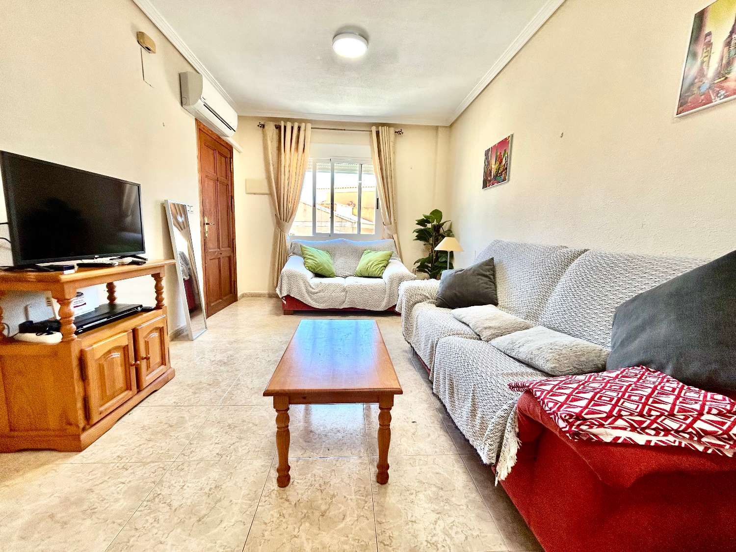 Ático de 2 dormitorios en venta en La Zenia