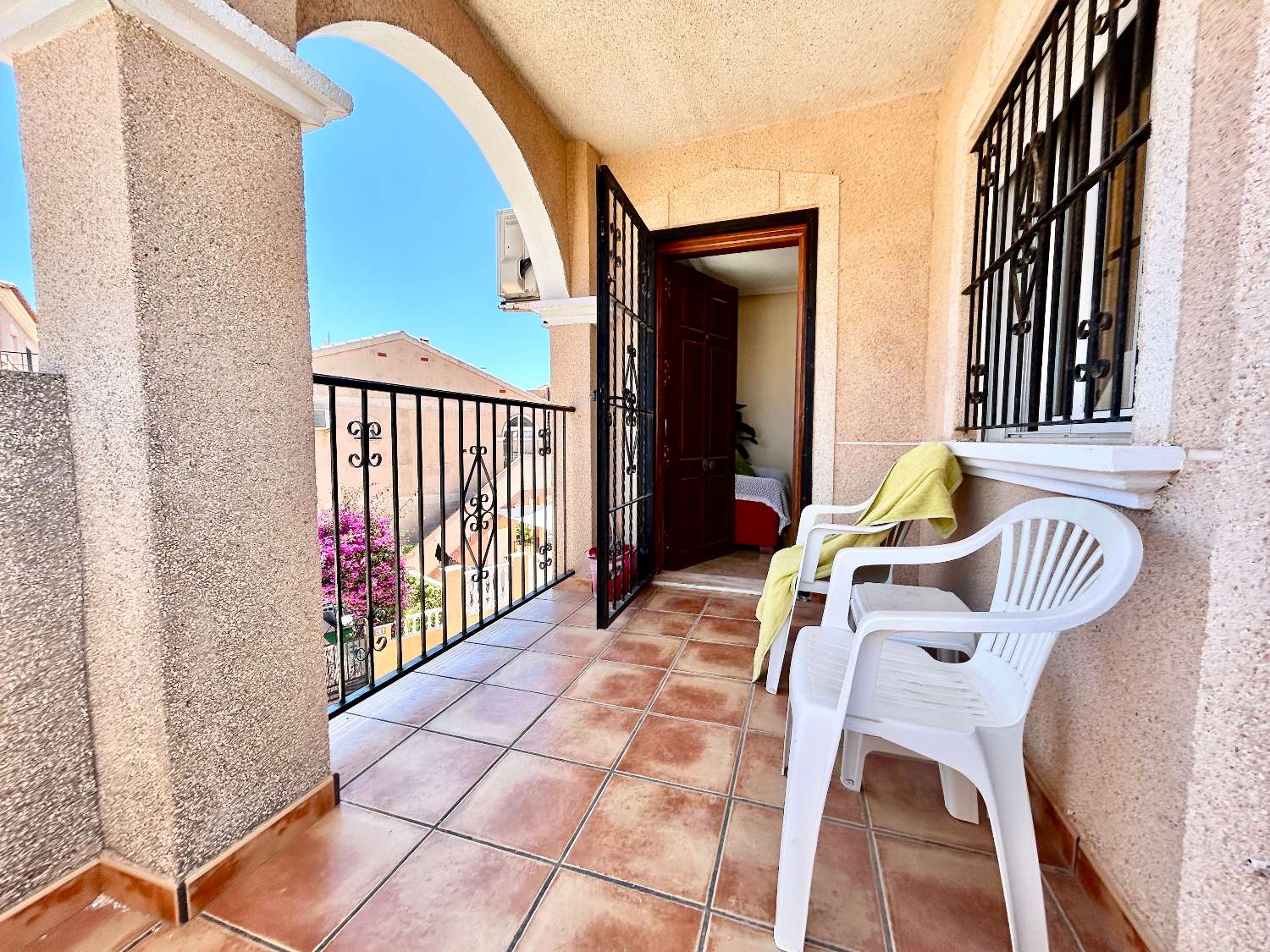 Ático de 2 dormitorios en venta en La Zenia