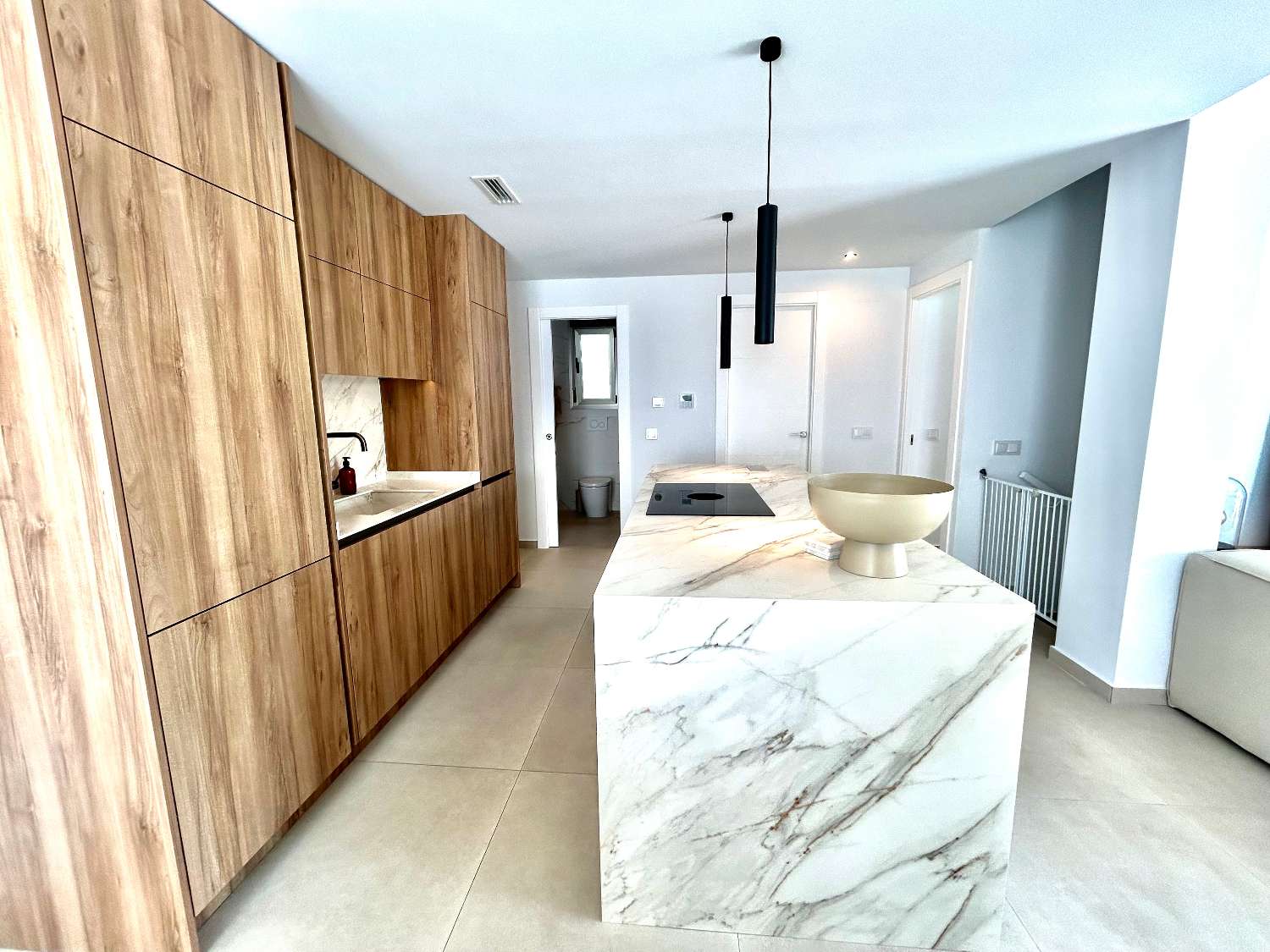 Villa de 4 dormitorios en venta en San Miguel de Salinas