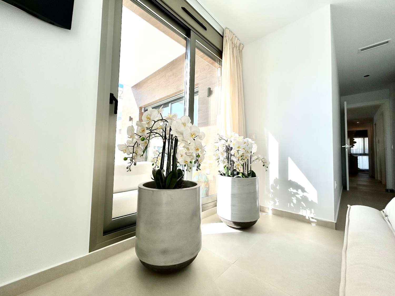 Villa de 4 dormitorios en venta en San Miguel de Salinas