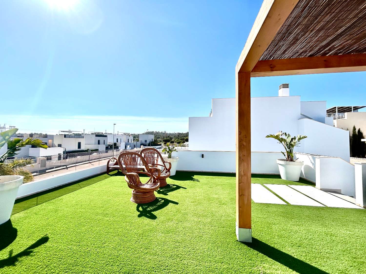Villa de 4 dormitorios en venta en San Miguel de Salinas