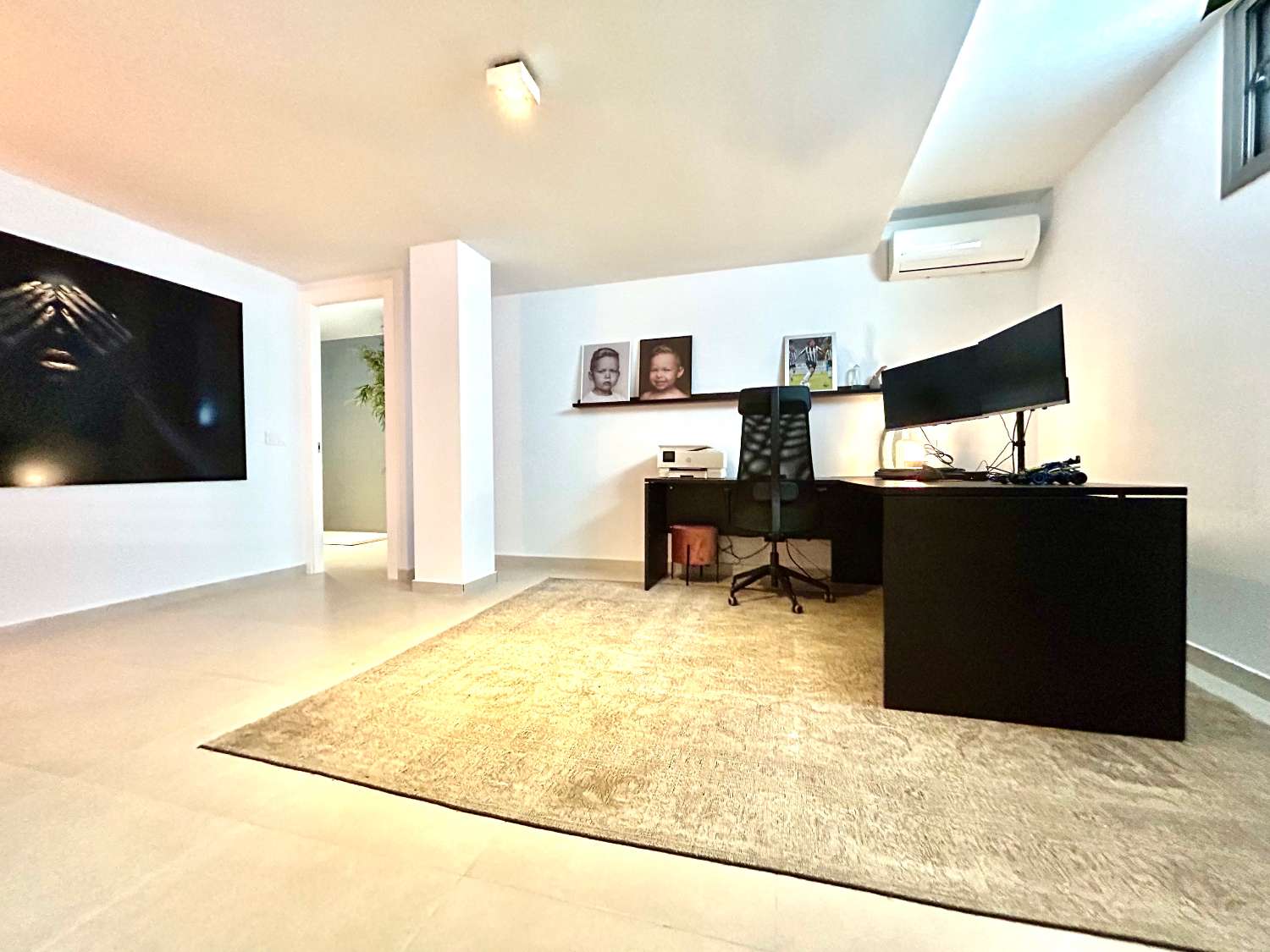 Villa de 4 dormitorios en venta en San Miguel de Salinas