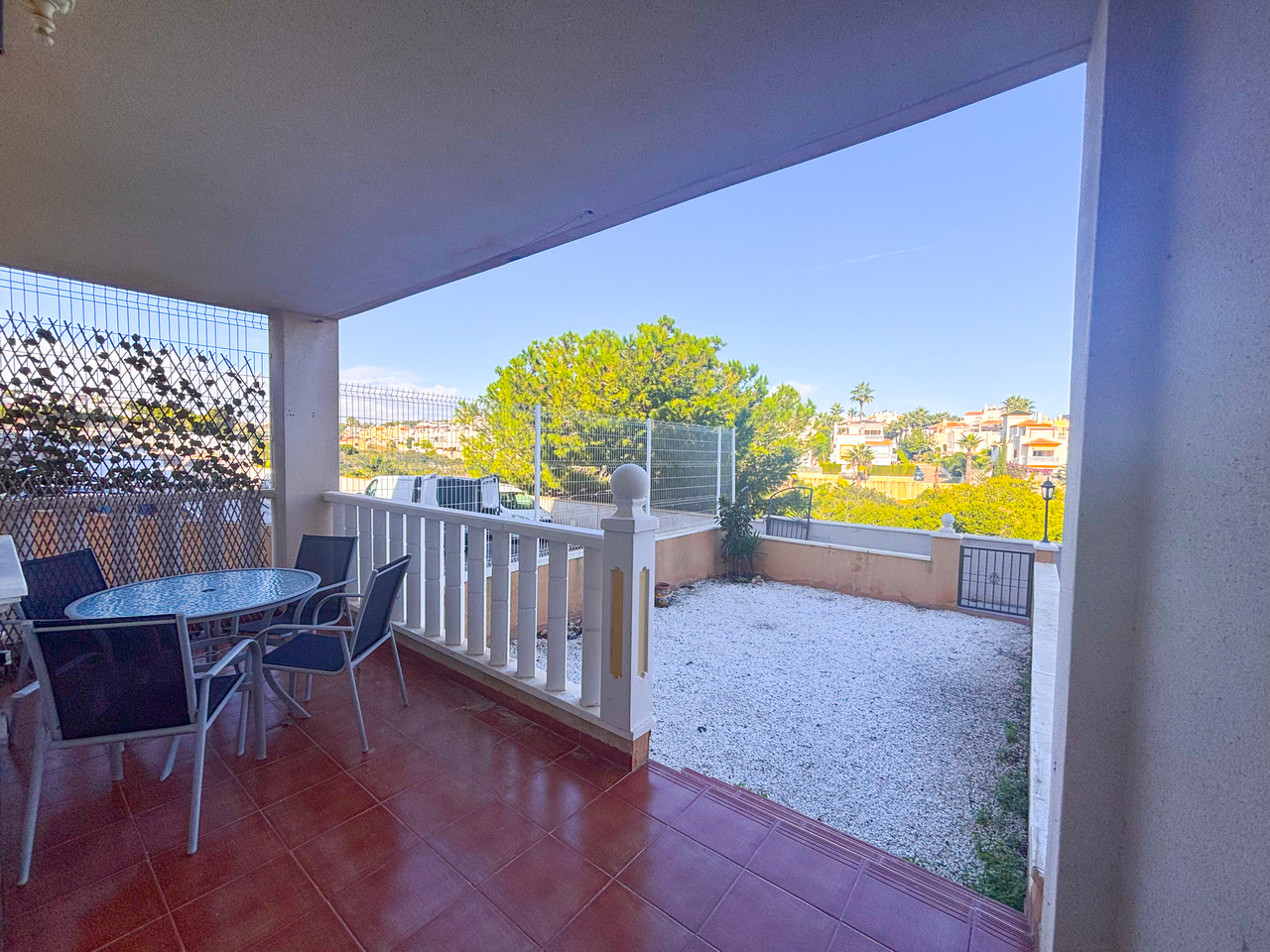 Piso de 2 dormitorios en venta en Cabo Roig