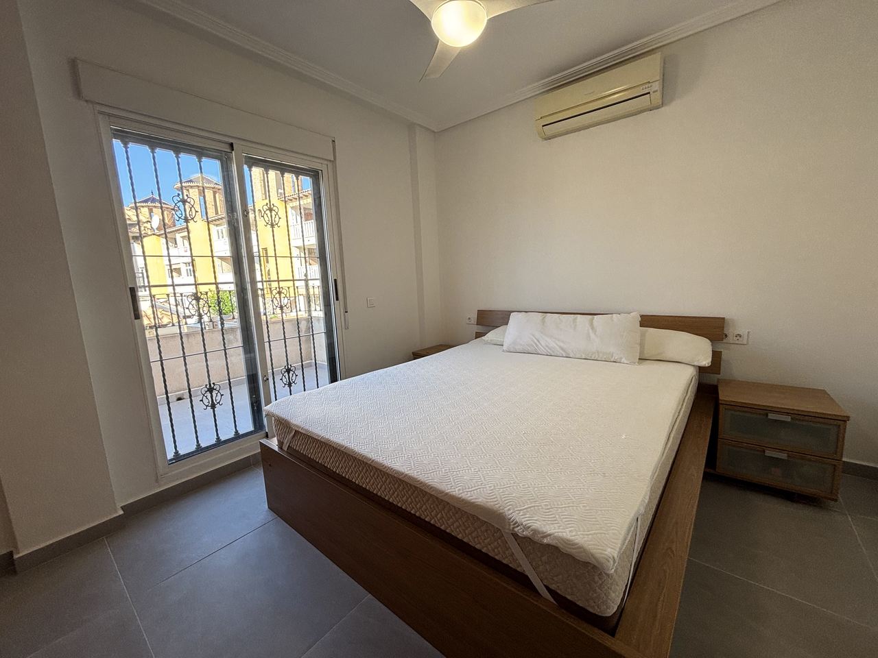 Adosado de 3 dormitorios en venta en La Zenia
