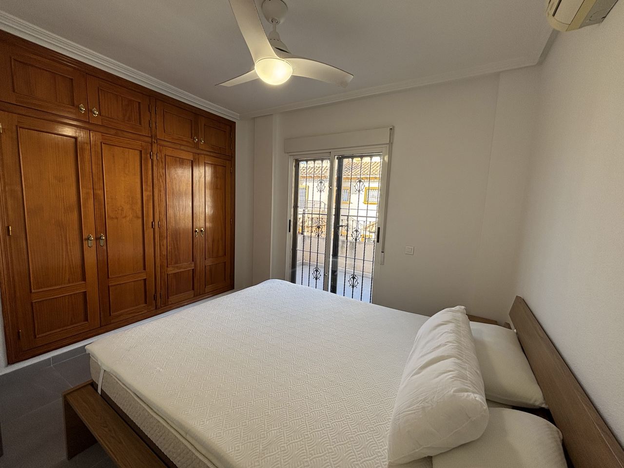 Adosado de 3 dormitorios en venta en La Zenia