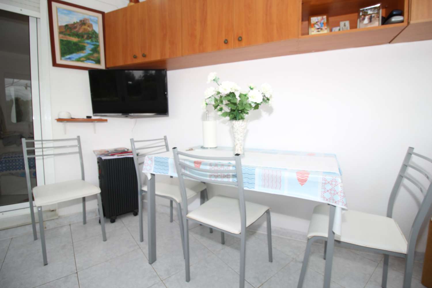 Bungalow en planta baja con jardín y terraza en Ciudad de las Comunicaciones