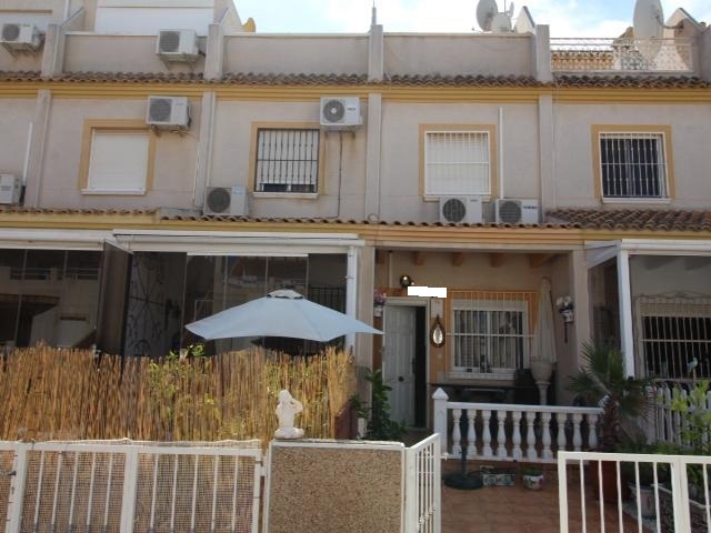 Terraced house in Villamartin San James Hills