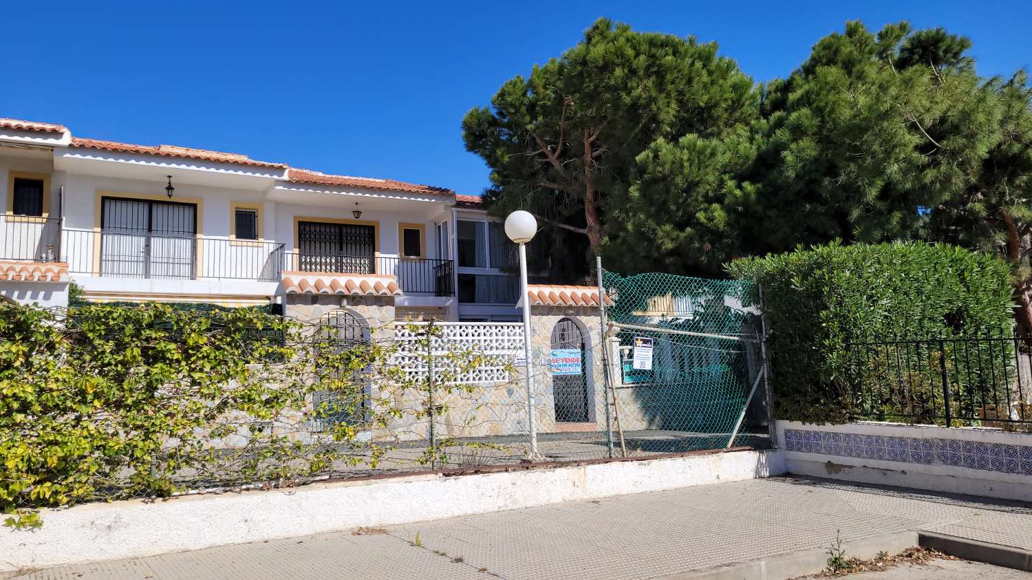 Maison mitoyenne orientée sud La Zenia