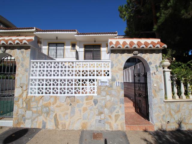 Terraced house south facing La Zenia