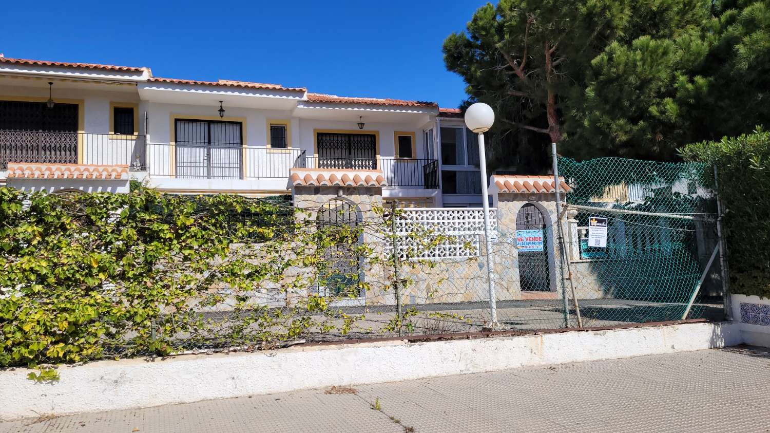 Duplex orientado al sur en La Zenia