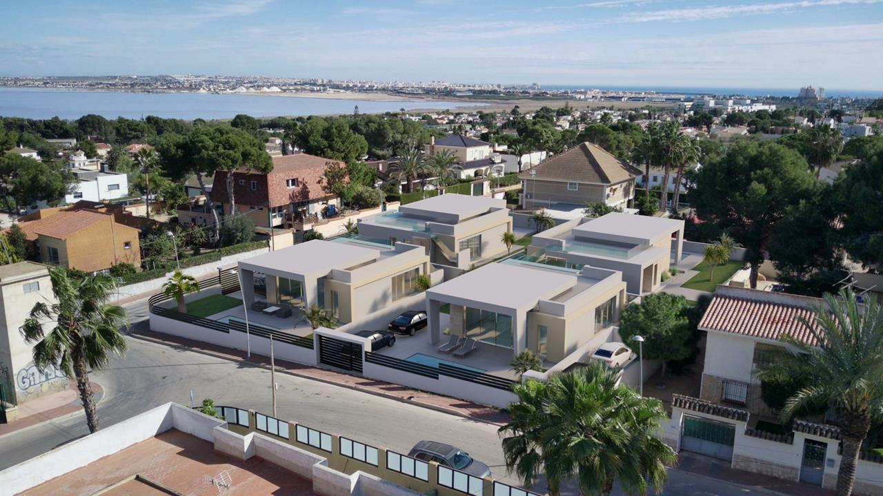 New build modern villa in Los Balcones