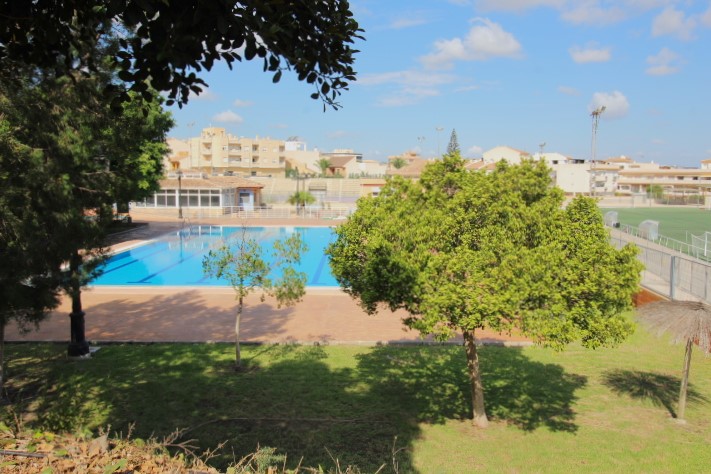 First floor apartment situated in the heart of San Miguel De Salinas