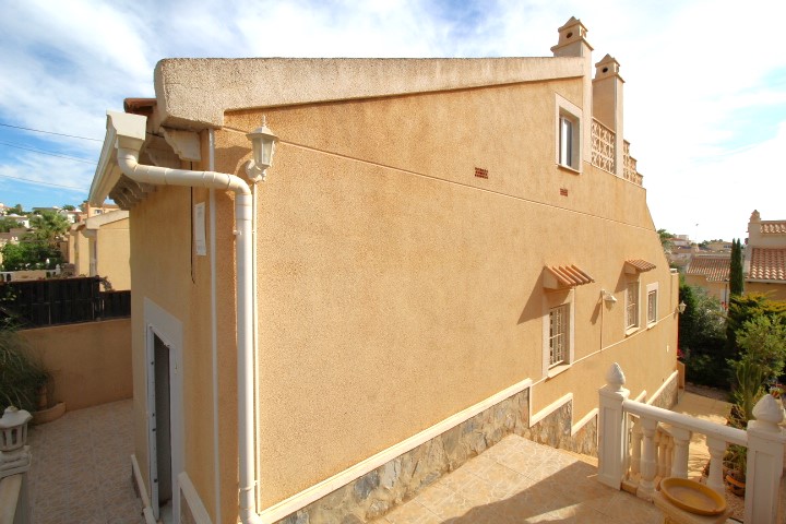 Freistehende Villa in der beliebten Blauen Lagune, Villamartin