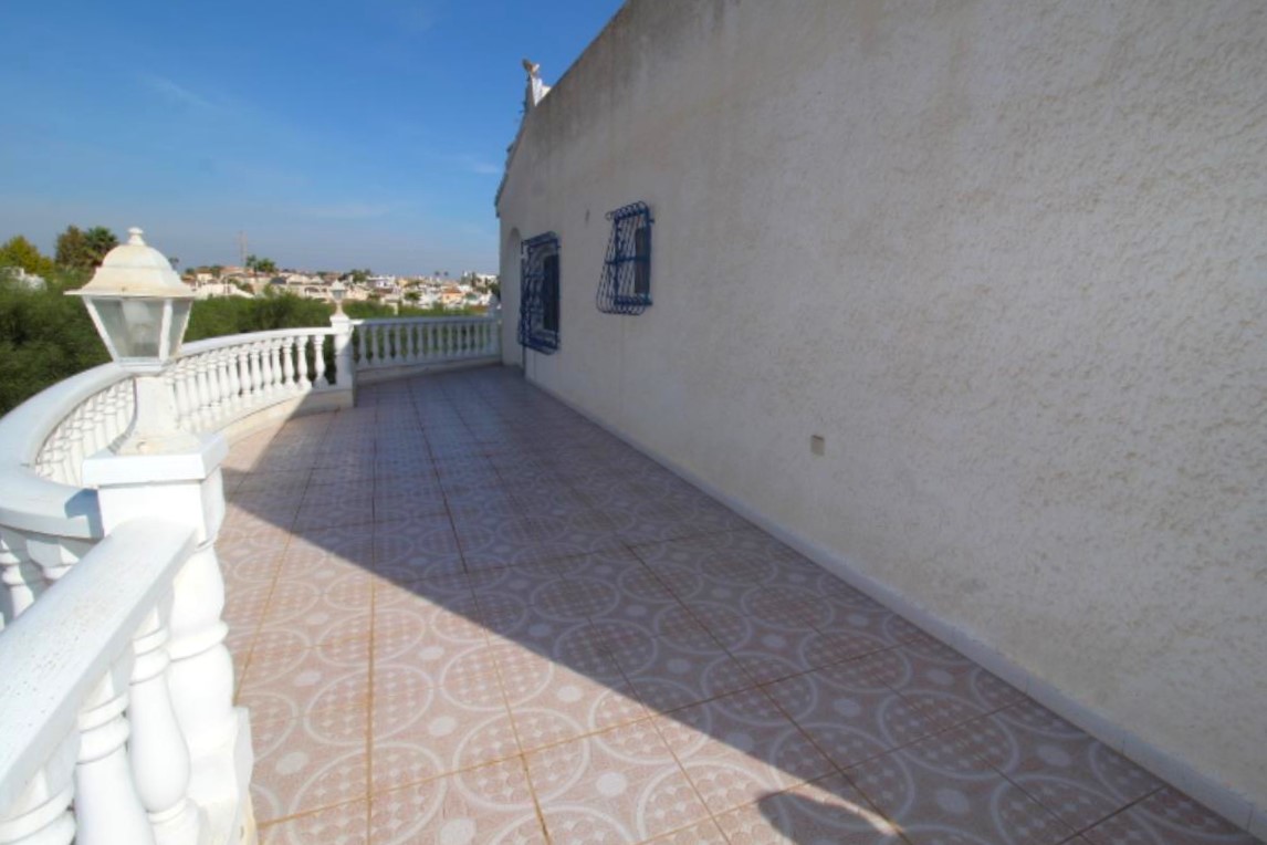 Detached villa in the popular area of Blue Lagoon