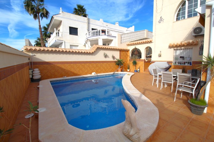 Woning te koop in San Miguel de Salinas