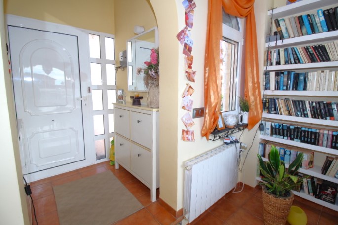 Woning te koop in San Miguel de Salinas