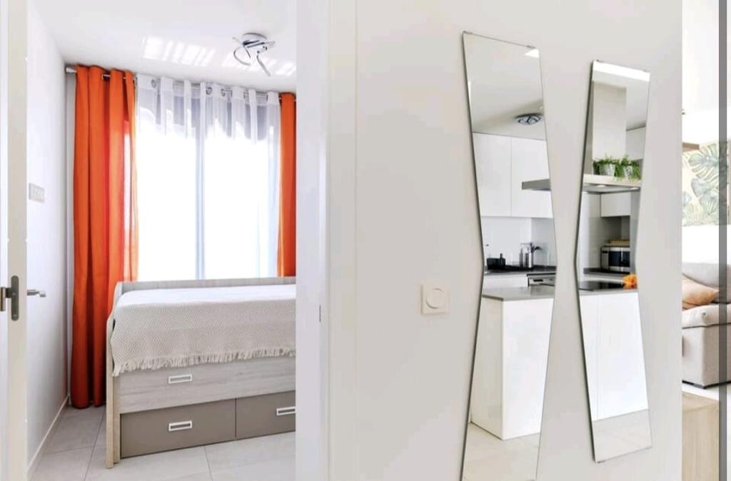 Appartement moderne au rez-de-chaussée à Mil Palmeras