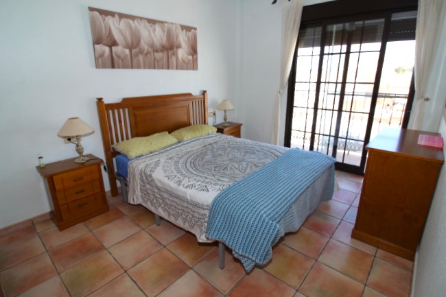 Corner town house for sale in El Galan