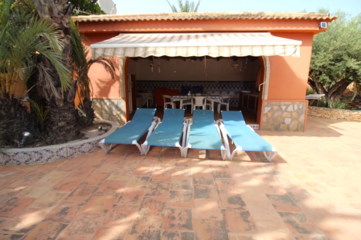 Villa orientée sud à San Luis