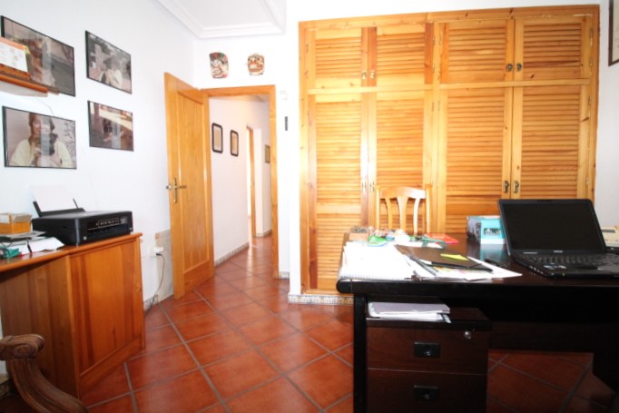 Chalet orientado al sur en San Luis