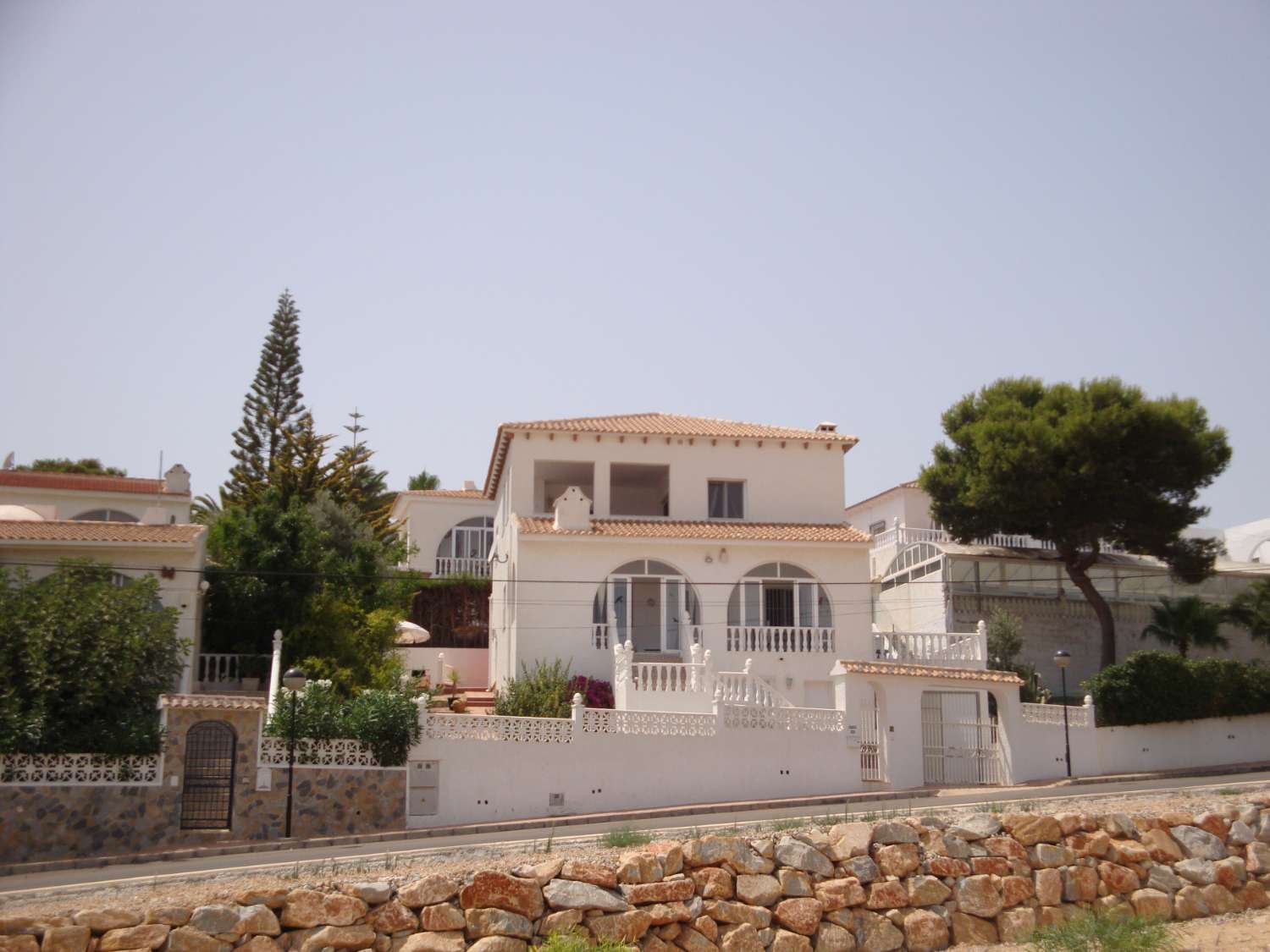 Detached villa reformed 2023 with private pool in Blue Lagoon / Villamartin